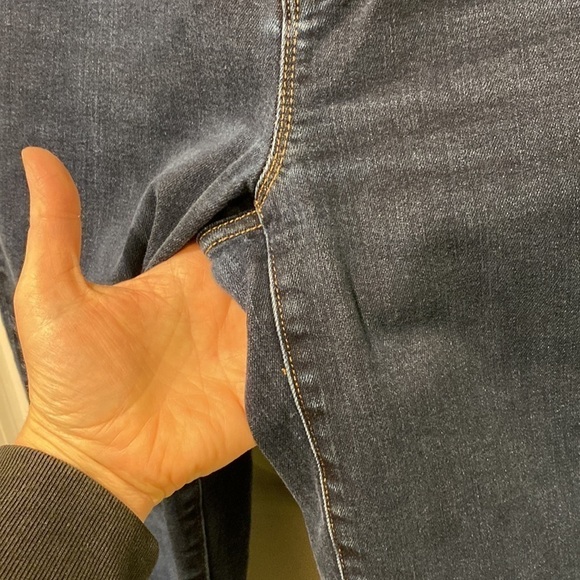 J Crew Dark Wash Stretch Skinny 10/30 - Picture 5 of 13